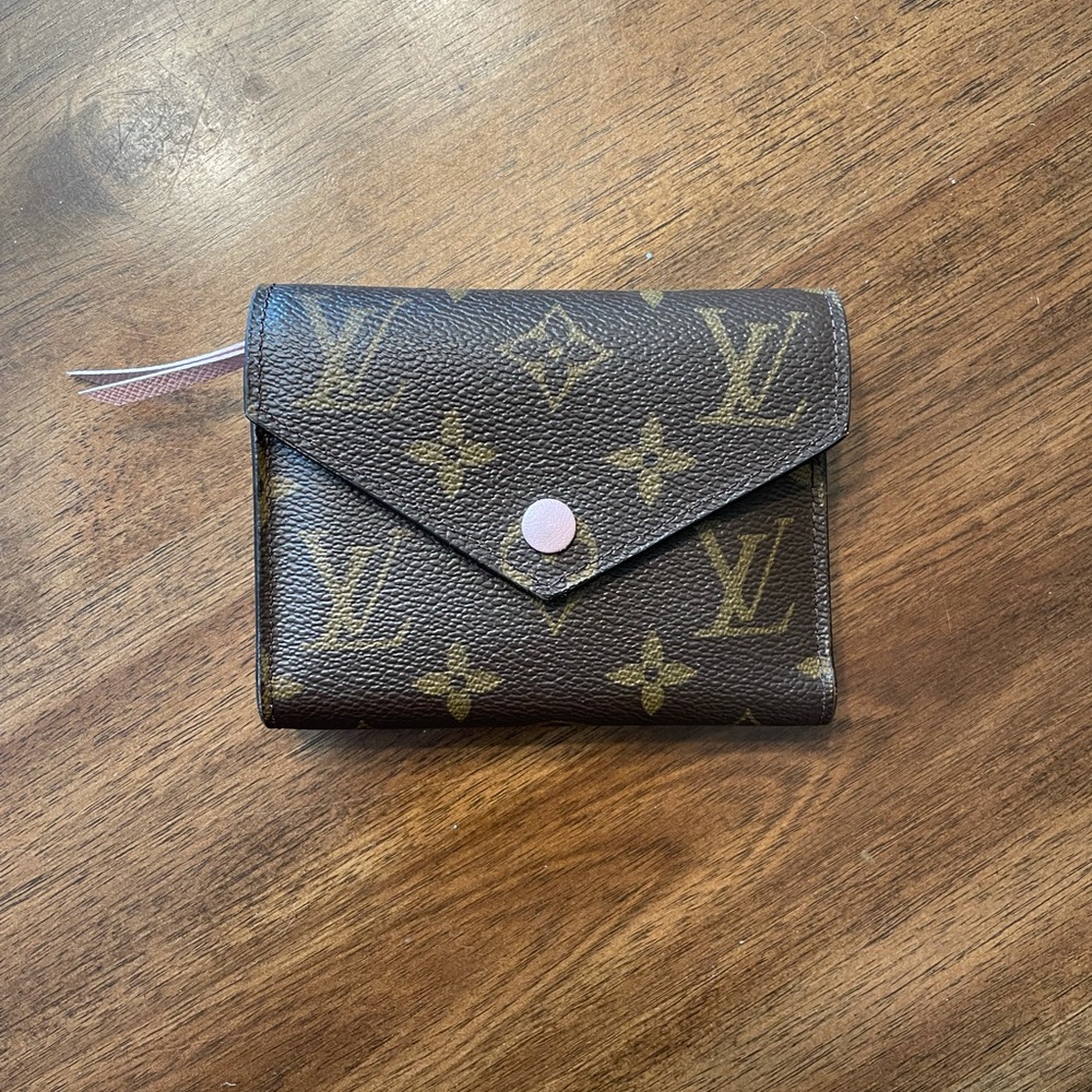 LV Victorine Wallet